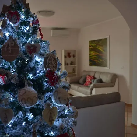 ベッド・アンド・ブレックファスト Silarus 3*